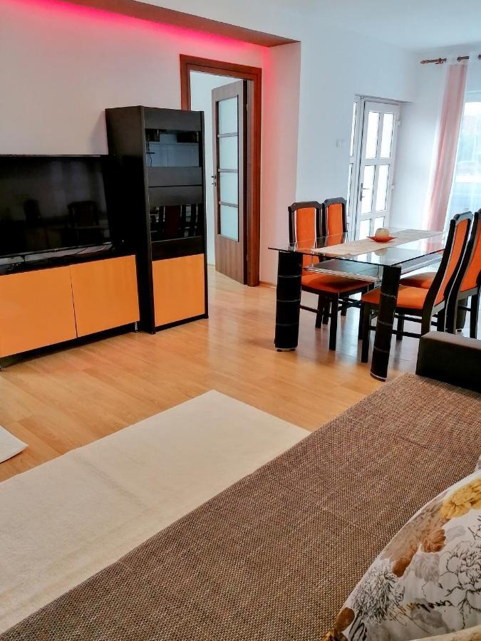 Lend Apartment Csíkszereda Kültér fotó