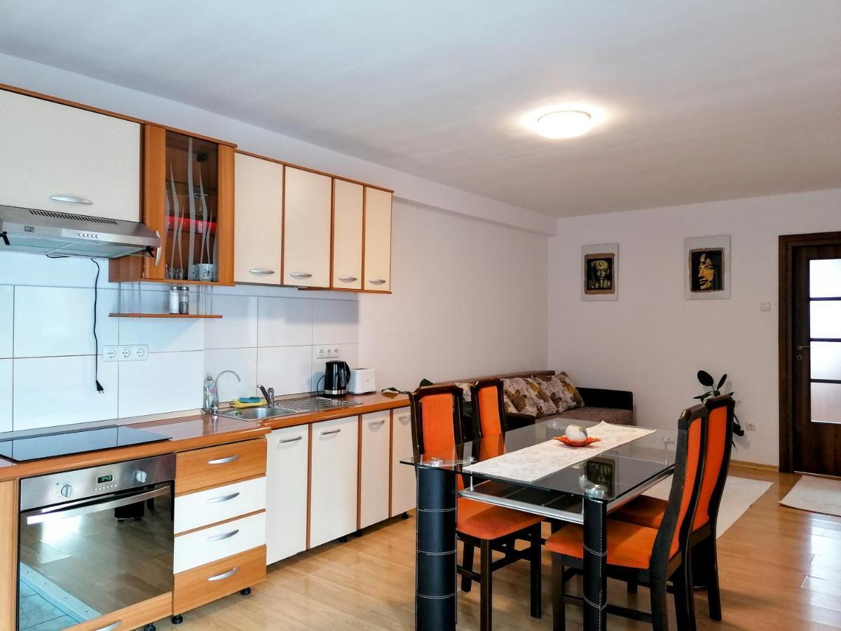 Lend Apartment Csíkszereda Kültér fotó